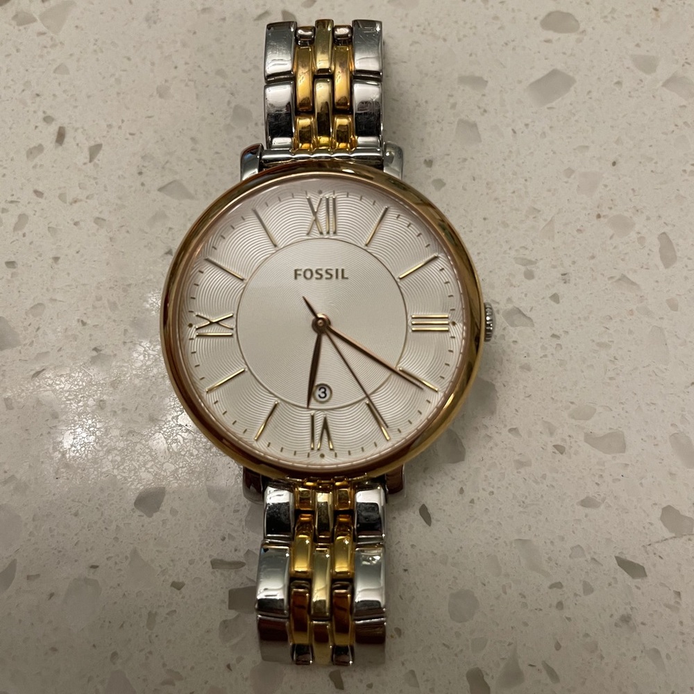 Women’s fossil watch